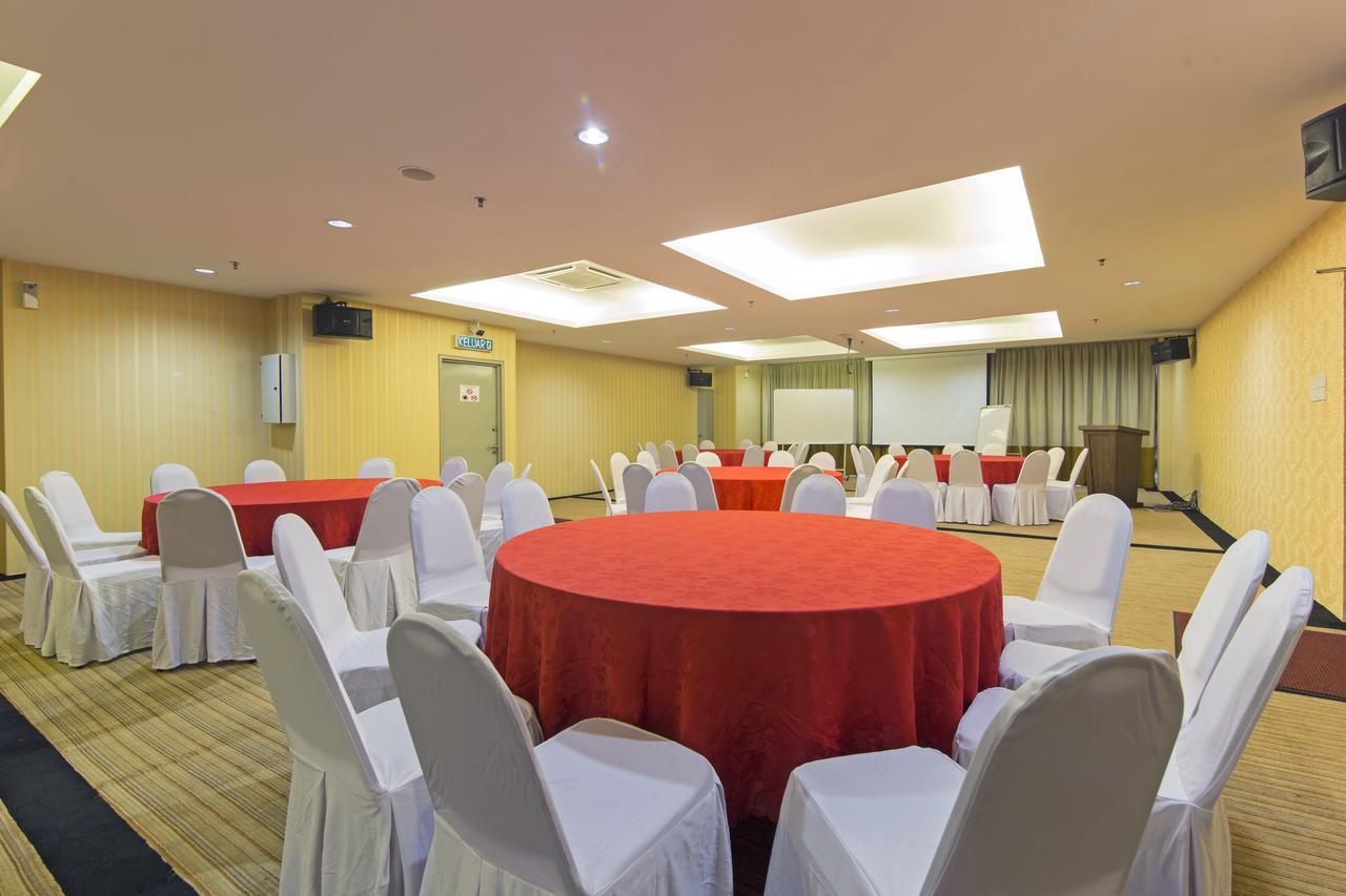 Signature Hotel @ Puchong Setiawalk Exteriér fotografie